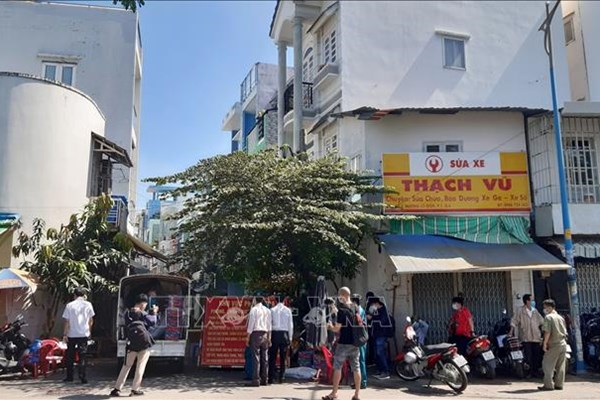 Thành phố Hồ Chí Minh truy vết F1 của 3 người nhập cảnh trái phép