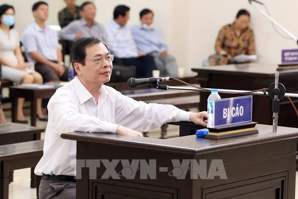 Xét xử bị cáo Vũ Huy Hoàng và đồng phạm: Làm rõ trách nhiệm tham mưu, đề xuất của các bị cáo