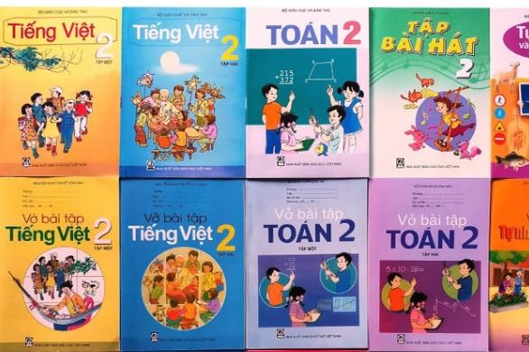 Hà Nội phê duyệt danh mục sách giáo khoa năm học 2021 - 2022