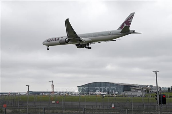 Anh: Sân bay Heathrow tăng phí đỗ để bù đắp thiệt hại do dịch COVID-19