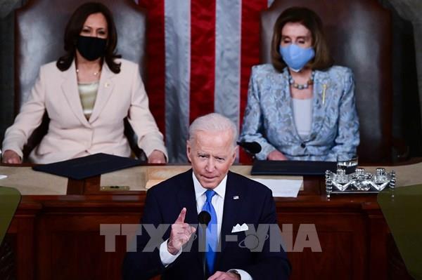 100 ngày “xây dựng lại nước Mỹ" - Bài 1: Bước khởi động nghị sự đối nội ấn tượng