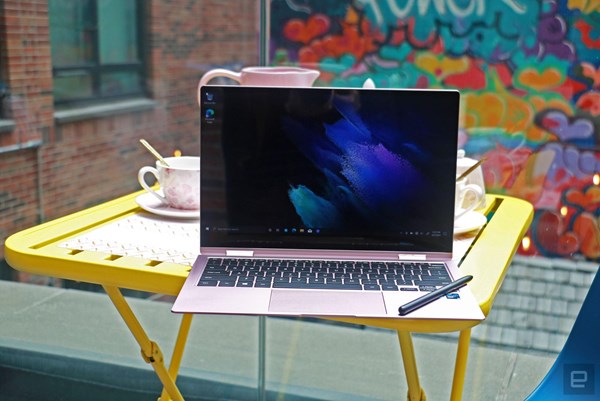 Samsung "trình làng" mẫu laptop mới dòng Galaxy Book Pro