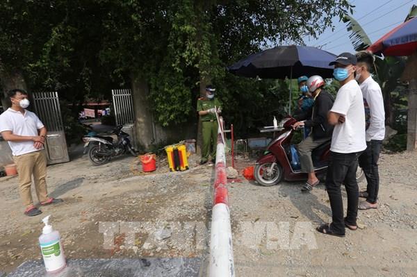 Hà Nội truy vết, phong tỏa cục bộ để dập ổ dịch COVID-19 ở Đông Anh