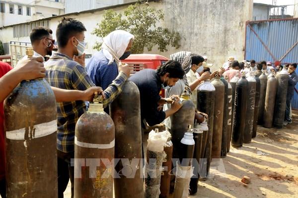 Doanh nghiệp Nhật Bản tại Ấn Độ đóng cửa để dành oxy phục vụ y tế