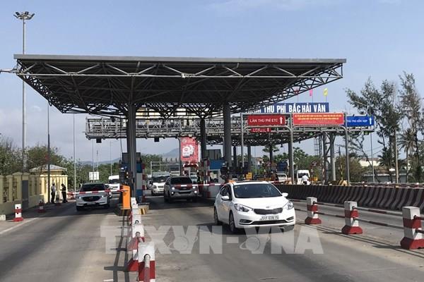 Hầm Hải Vân tăng phí, nhiều chủ phương tiện chọn đi đường đèo