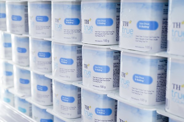 Sữa chua ít đường TH true YOGURT: Thêm lựa chọn cho sức khỏe
