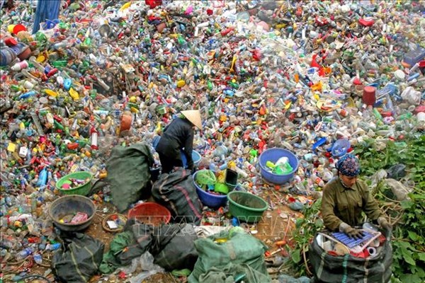 Ô nhiễm vi nhựa ở Việt Nam: Bài 2 - Sớm hoàn thiện chính sách quản lý