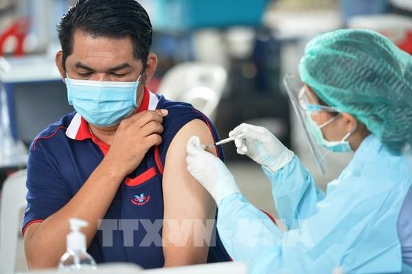 Các công ty lữ hành Thái Lan mở tour "du lịch vaccine"