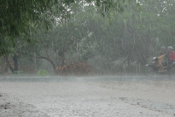 Dự báo thời tiết hôm nay 5/5: Bắc Bộ và Bắc Trung Bộ mưa dông