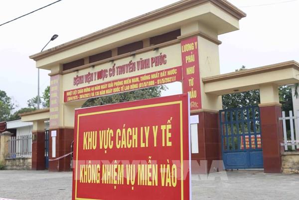 Đình chỉ công tác Phó Giám đốc phụ trách Sở Y tế Vĩnh Phúc