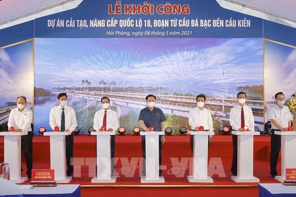 Chủ tịch Quốc hội Vương Đình Huệ dự Lễ khởi công Dự án cải tạo, nâng cấp Quốc lộ 10