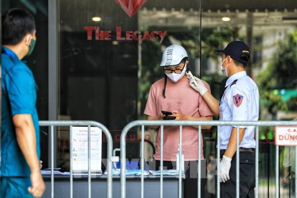 Hà Nội: Không tụ tập quá 10 người ngoài phạm vi công sở, bệnh viện