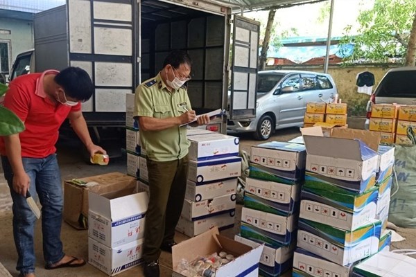 Hợp tác ngăn chặn vi phạm trong sản xuất, kinh doanh phân bón