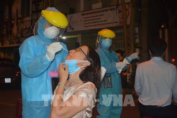 Đà Nẵng, Điện Biên khẩn trương truy vết, xét nghiệm, giảm nguy cơ lây lan COVID-19