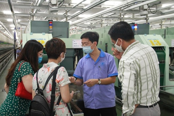 Doanh nghiệp dệt may miền Bắc bao tiêu sản phẩm xơ PSF của VNPOLY