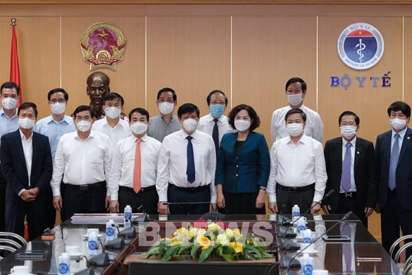 Bổ sung nguồn lực để người dân sớm tiếp cận vaccine phòng COVID-19