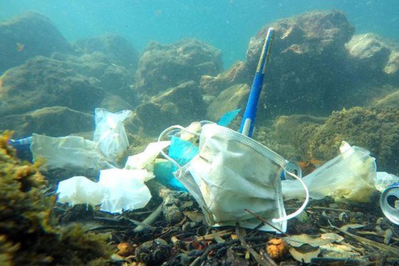 Rác thải khẩu trang - thách thức lớn với ngành tái chế