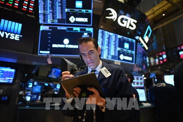 Chứng khoán Mỹ: Chỉ số Dow Jones chấm dứt chuỗi ba tuần giảm điểm liên tiếp