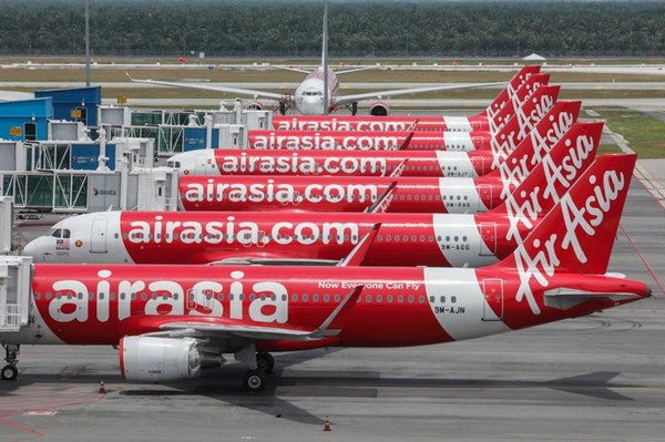 Hãng hàng không AirAsia đổi tên thành Capital A