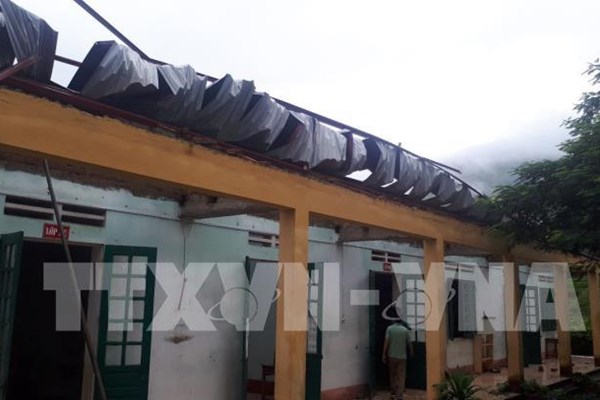 Lào Cai: Dông lốc gây thiệt hại về nhà ở và sản xuất nông nghiệp