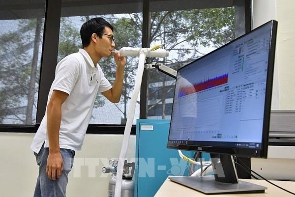 Singapore phê duyệt xét nghiệm COVID-19 qua hơi thở cho kết quả trong 1 phút