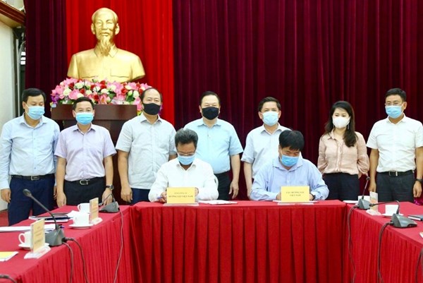 Ký kết hợp đồng đặt hàng quản lý, bảo trì kết cấu hạ tầng đường sắt quốc gia