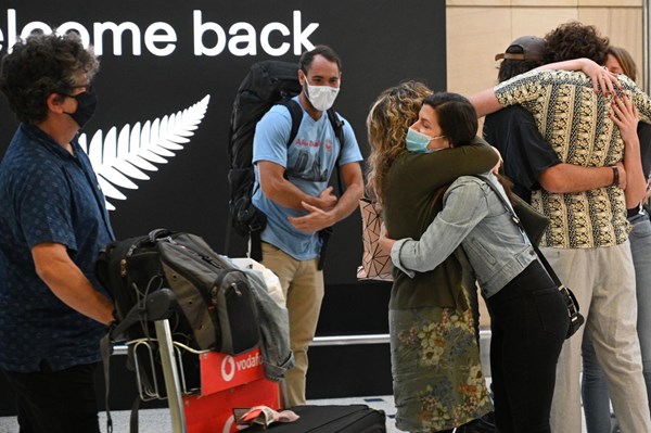 Australia thử nghiệm cách ly tại nhà với khách quốc tế đã tiêm đủ vaccine