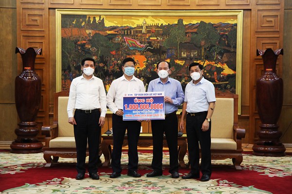 EVN tiếp tục hỗ trợ tỉnh Bắc Giang phòng, chống dịch COVID-19