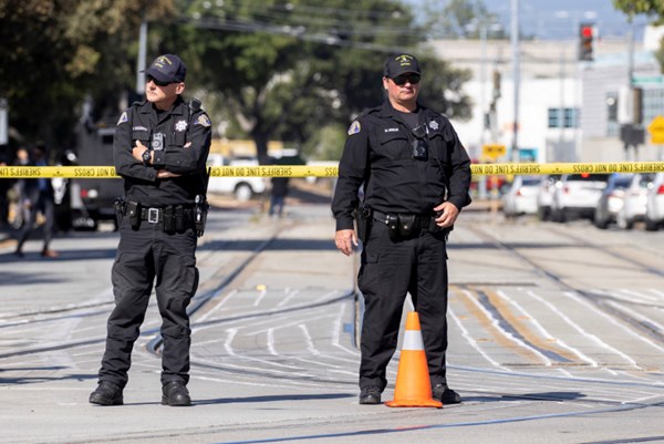 Nhiều người thiệt mạng trong vụ xả súng tại bang California