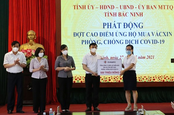 EVNNPC ủng hộ 1 tỷ đồng, cùng Bắc Giang và Bắc Ninh chống dịch COVID-19