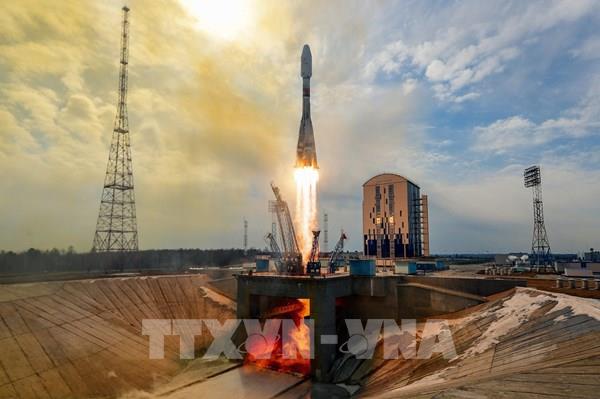 Nga phóng 36 vệ tinh viễn thông Anh