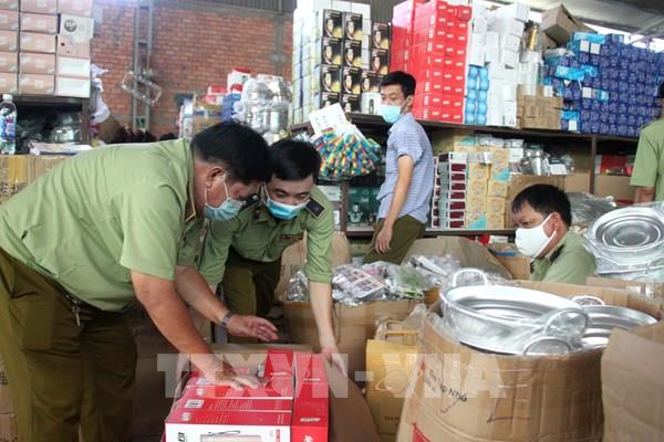 Bộ Công Thương cần tăng cường chất lượng, hiệu quả kiểm tra, kiểm soát thị trường