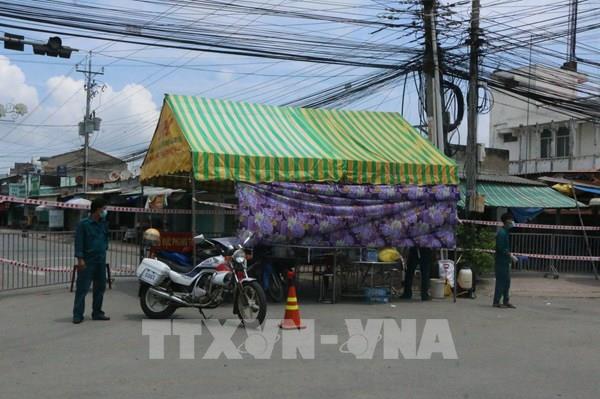 Long An truy vết trường hợp liên quan 2 ca dương tính với SARS-CoV-2 tại TPHCM