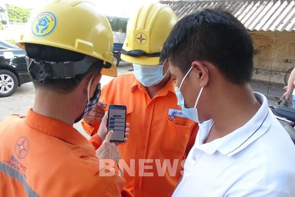 Quảng Bình phát triển dịch vụ điện trực tuyến