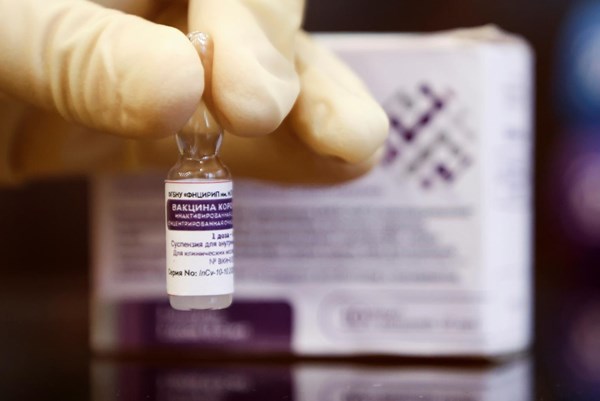Vaccine CoviVac của Nga đạt hiệu quả phòng bệnh tới 80%