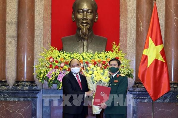 Chủ tịch nước trao Quyết định bổ nhiệm Tổng Tham mưu trưởng Quân đội nhân dân Việt Nam
