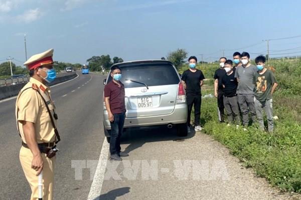 Phát hiện vụ chở người nhập cảnh trái phép đi Hà Nội với giá 10 triệu đồng/người