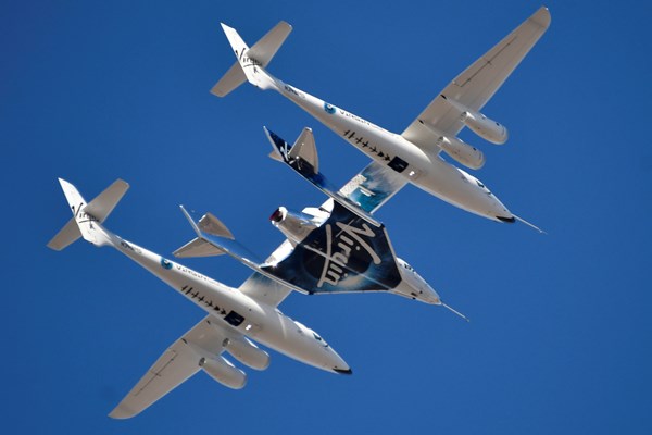 Virgin Galactic lên kế hoạch đưa người nổi tiếng trên TikTok lên vũ trụ