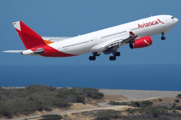 Hãng hàng không Avianca Holdings nối lại nhiều đường bay quốc tế