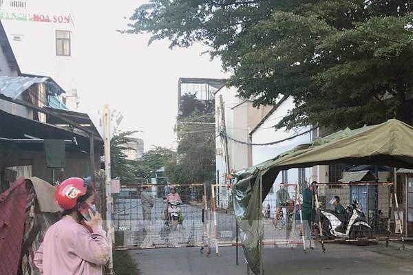 Bình Dương truy vết và cách ly để “cắt đứt” chuỗi lây nhiễm COVID cộng đồng