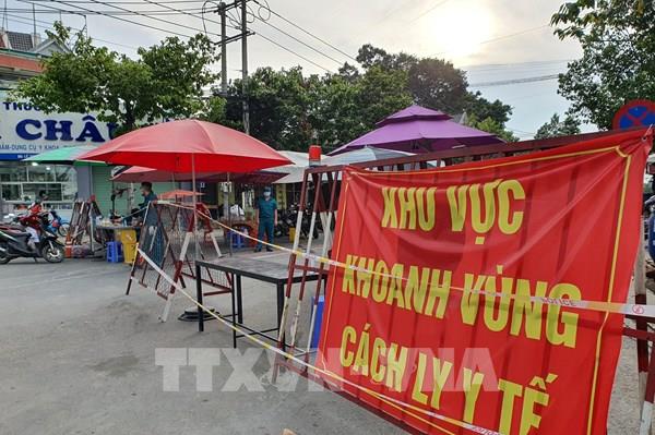 Bình Dương cách ly tập trung 600 công nhân sau khi phát hiện 2 người dương tính với SARS-CoV-2