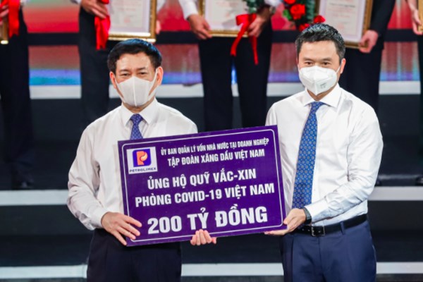 Petrolimex ủng hộ 250 tỷ đồng vào Quỹ vaccine phòng COVID-19