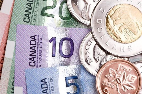 Tâm lý lo ngại về biến thể Omicron mới đẩy đồng nội tệ Canada xuống giá mạnh