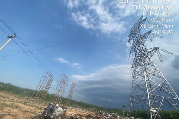 Dự án đường dây 500kV mạch 3 đoạn Dốc Sỏi – Pleiku 2 trên đường về đích