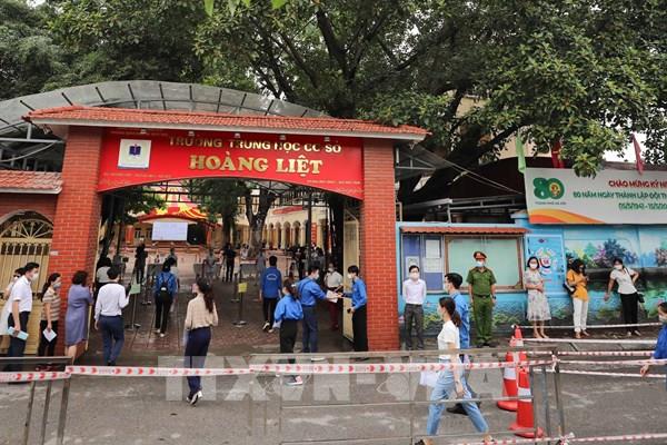 Thang điểm và đáp án chính thức đề thi Toán vào lớp 10 ở Hà Nội