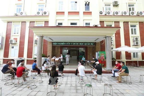 Tiêm thử nghiệm vaccine Nano Covax mũi 2 giai đoạn 3 cho 12.000 người