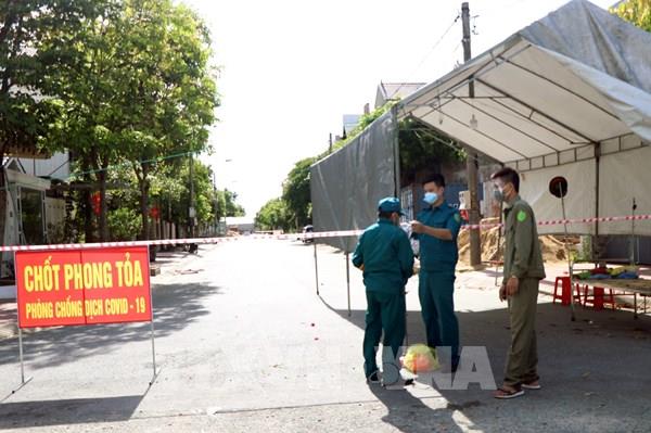 Hà Tĩnh ghi nhận thêm 11 ca dương tính với SARS-CoV-2