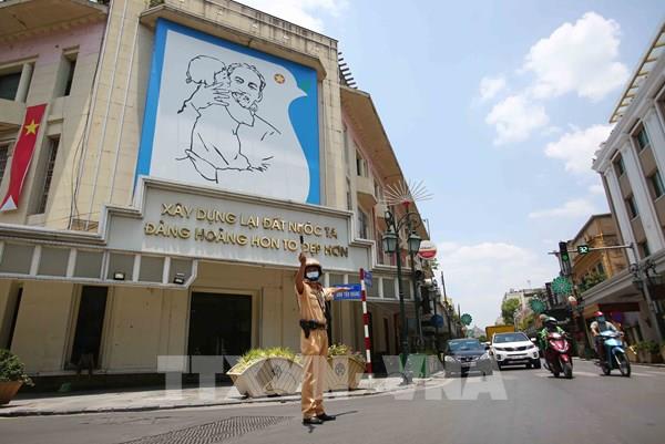 Từ ngày 16-21/6, Hà Nội nắng nóng gay gắt, có nơi trên 39 độ C