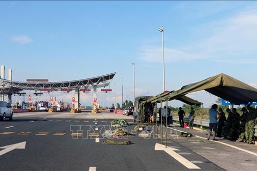 Kiểm soát dịch COVID-19 ở Quảng Ninh - Trên chỉ đạo một đằng, dưới làm một nẻo