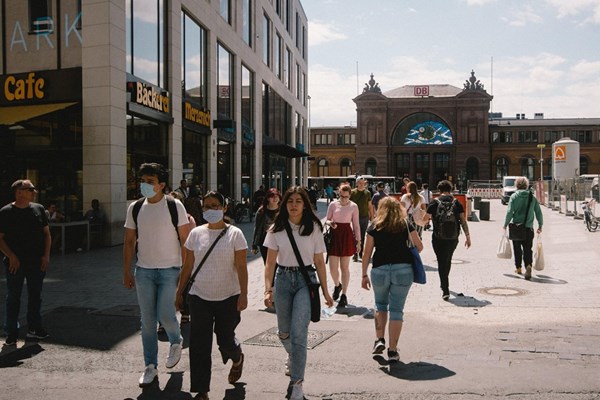 Những tín hiệu khởi sắc của nền kinh tế lớn nhất châu Âu